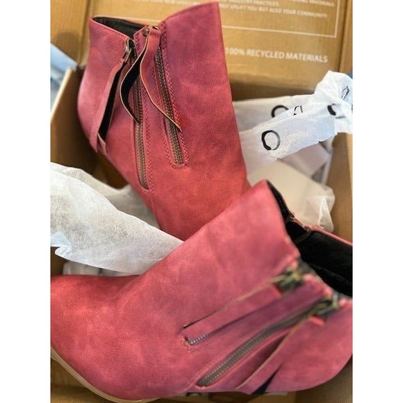 Journee Collection Vally Booties - Picture 3 of 12